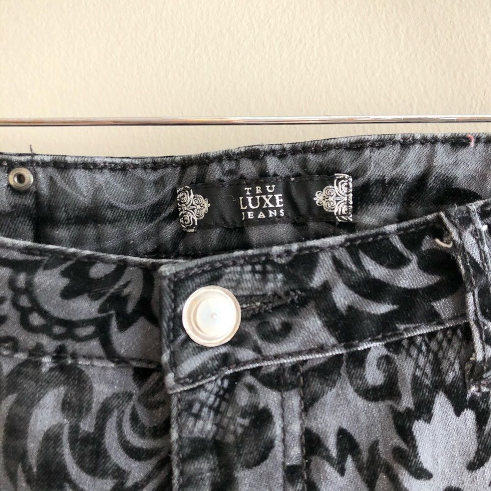 Tru Luxe Velvet Floral Skinny Jeans Women’s Size 8 Stretch Mid Rise Dark Grey - Picture 11 of 13